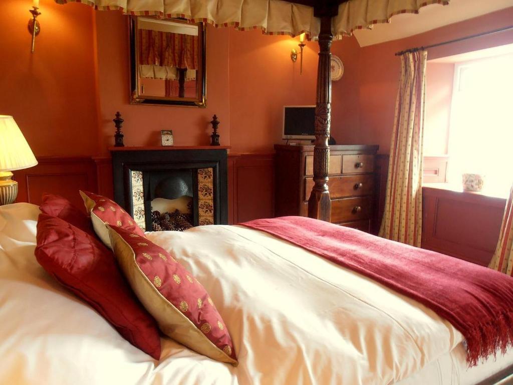 The Hunters Rest Inn Clutton Zewnętrze zdjęcie